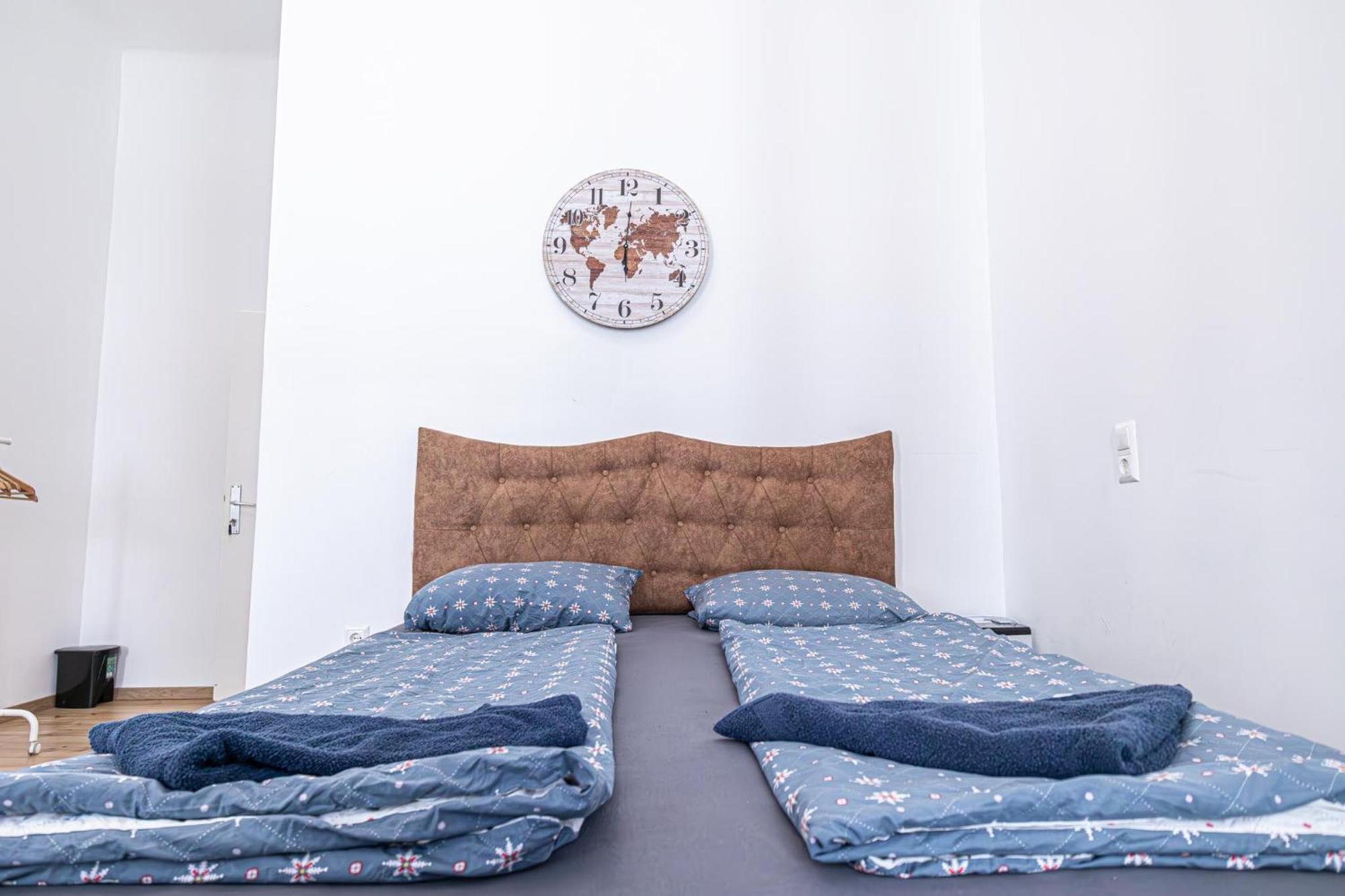 6 Min To Amusement Park - Economy Rooms In Shared Apartment Wien Exterior foto