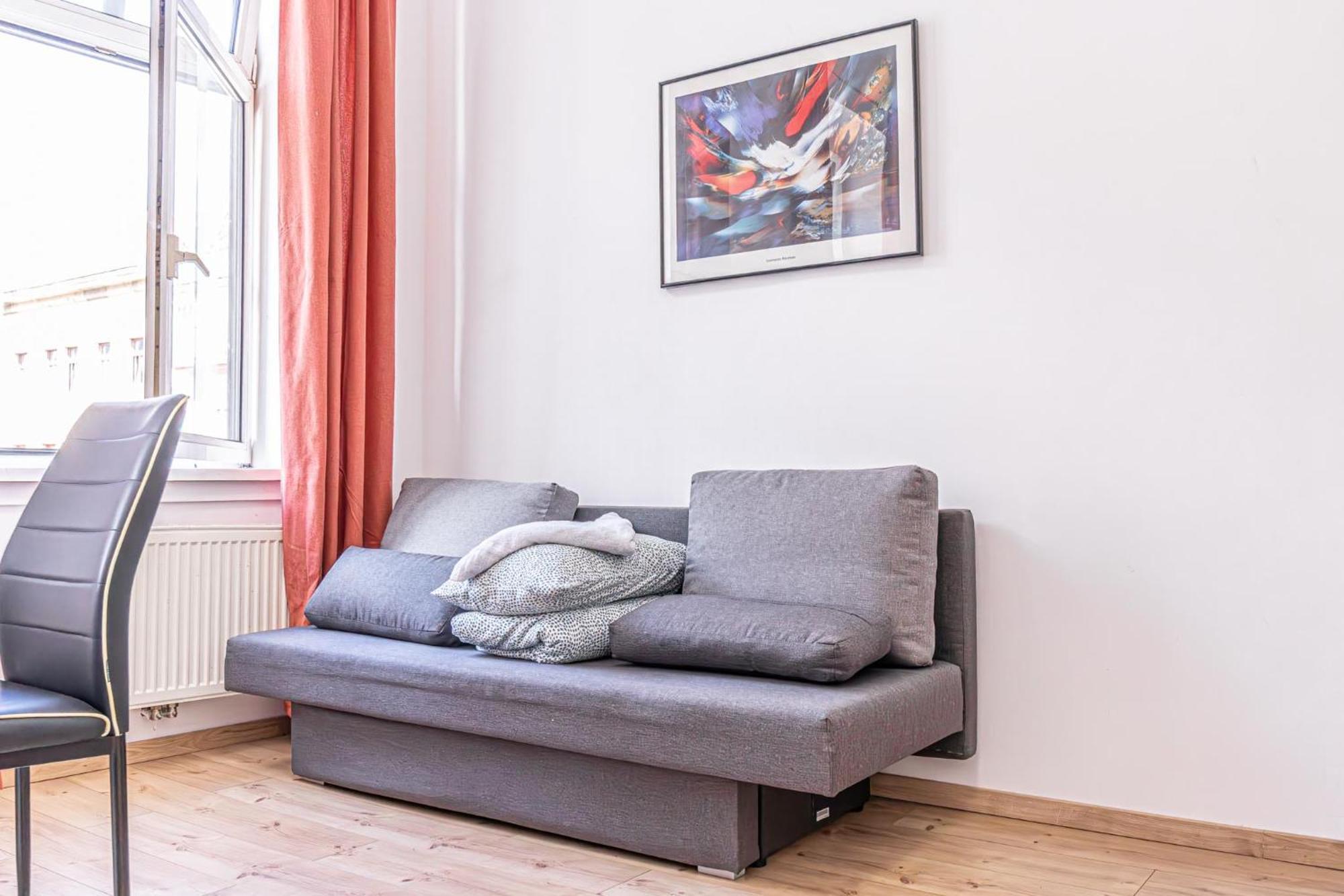 6 Min To Amusement Park - Economy Rooms In Shared Apartment Wien Exterior foto