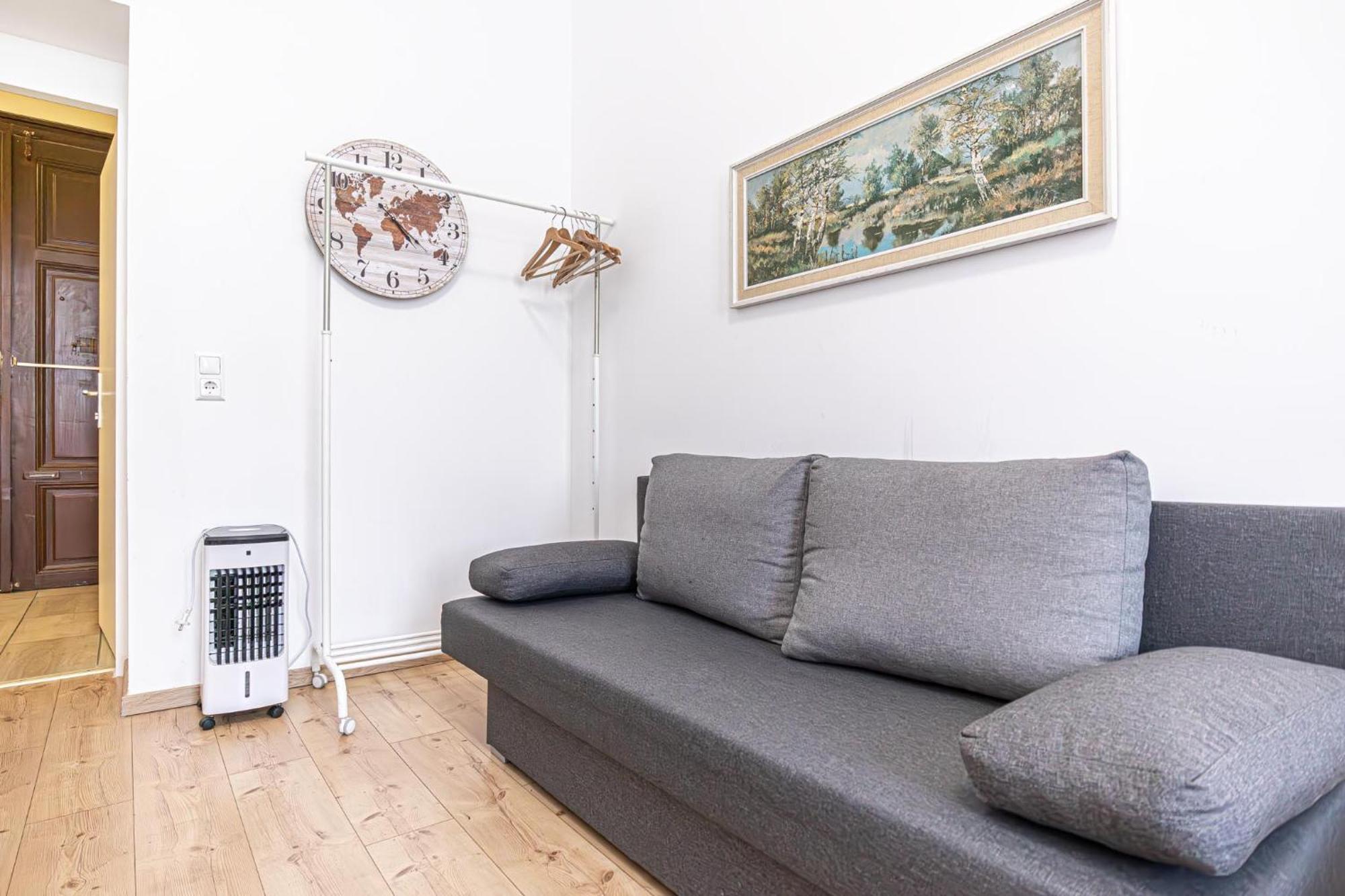 6 Min To Amusement Park - Economy Rooms In Shared Apartment Wien Exterior foto