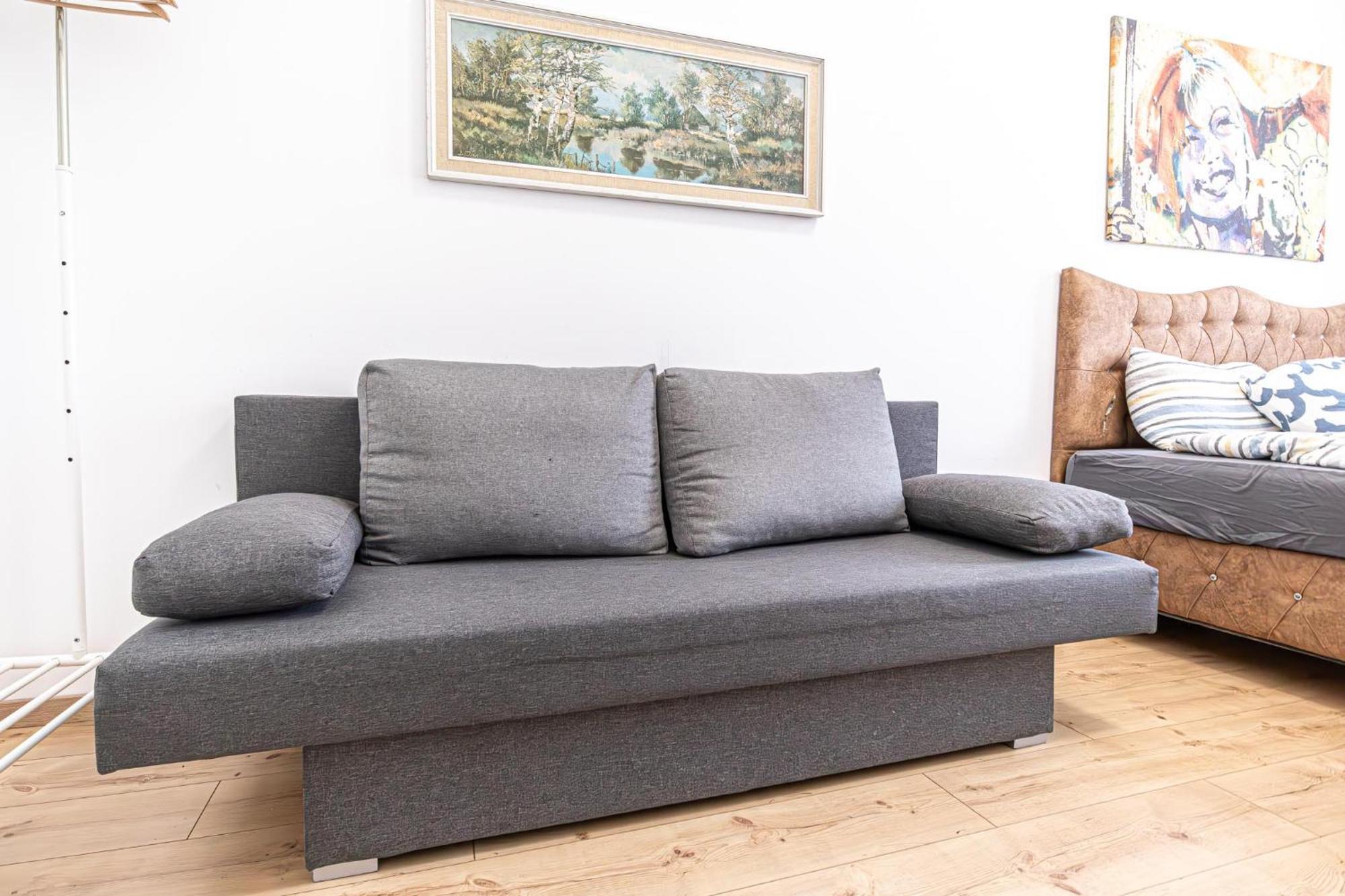 6 Min To Amusement Park - Economy Rooms In Shared Apartment Wien Exterior foto