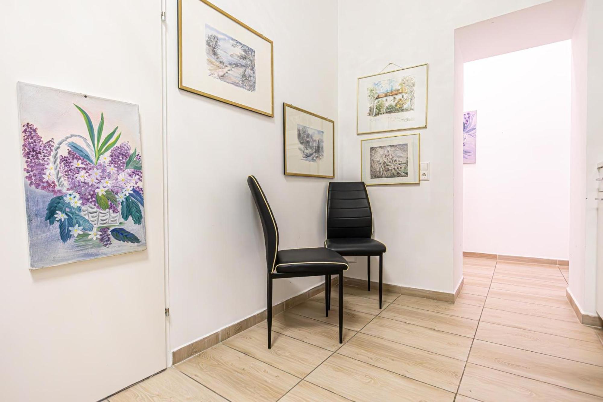 6 Min To Amusement Park - Economy Rooms In Shared Apartment Wien Exterior foto