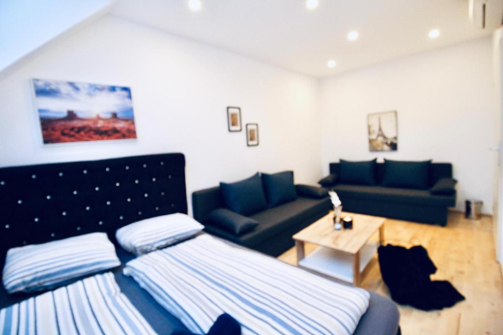 6 Min To Amusement Park - Economy Rooms In Shared Apartment Wien Exterior foto