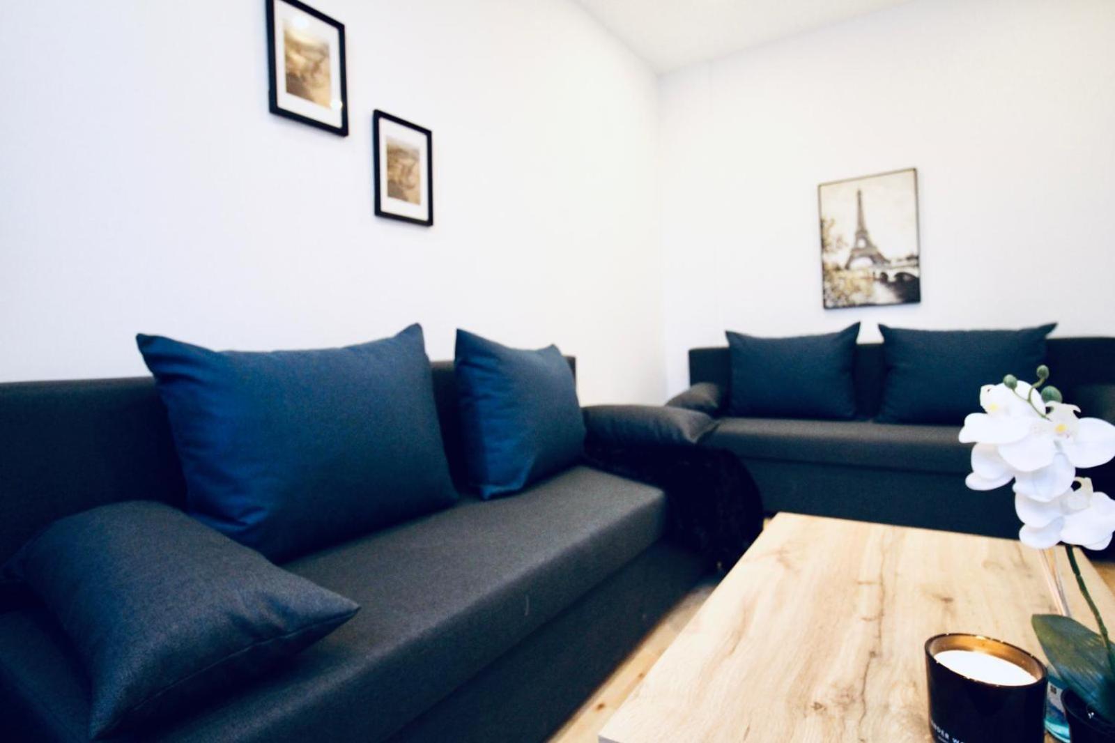 6 Min To Amusement Park - Economy Rooms In Shared Apartment Wien Exterior foto