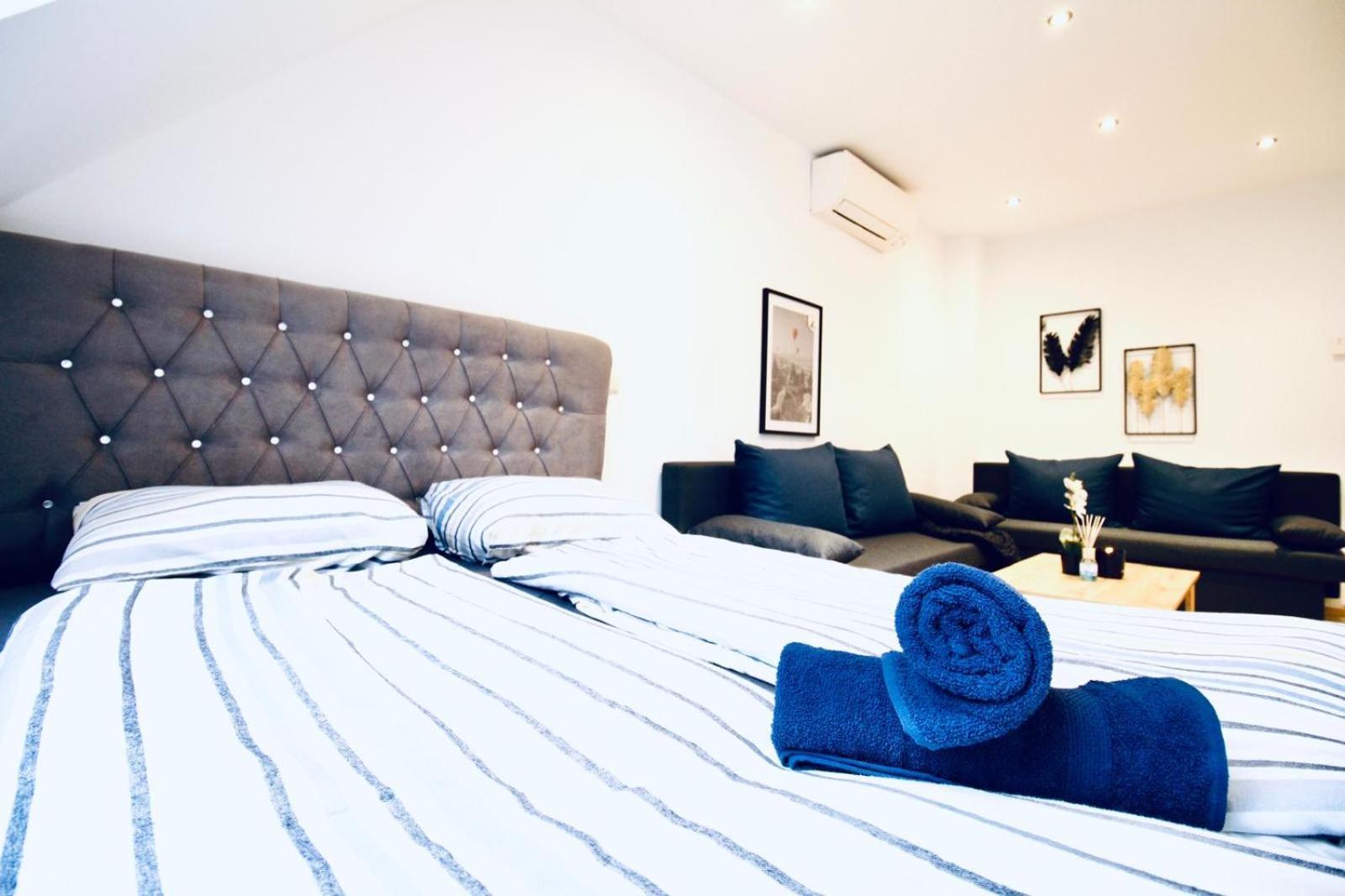 6 Min To Amusement Park - Economy Rooms In Shared Apartment Wien Exterior foto