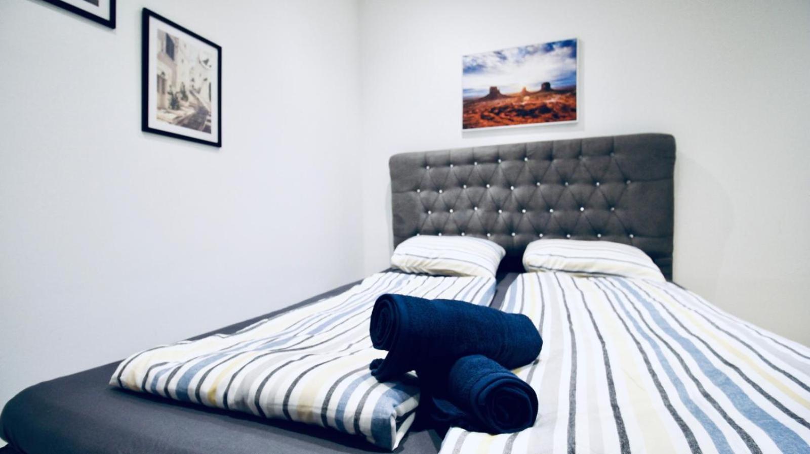 6 Min To Amusement Park - Economy Rooms In Shared Apartment Wien Exterior foto